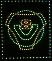 V8 513